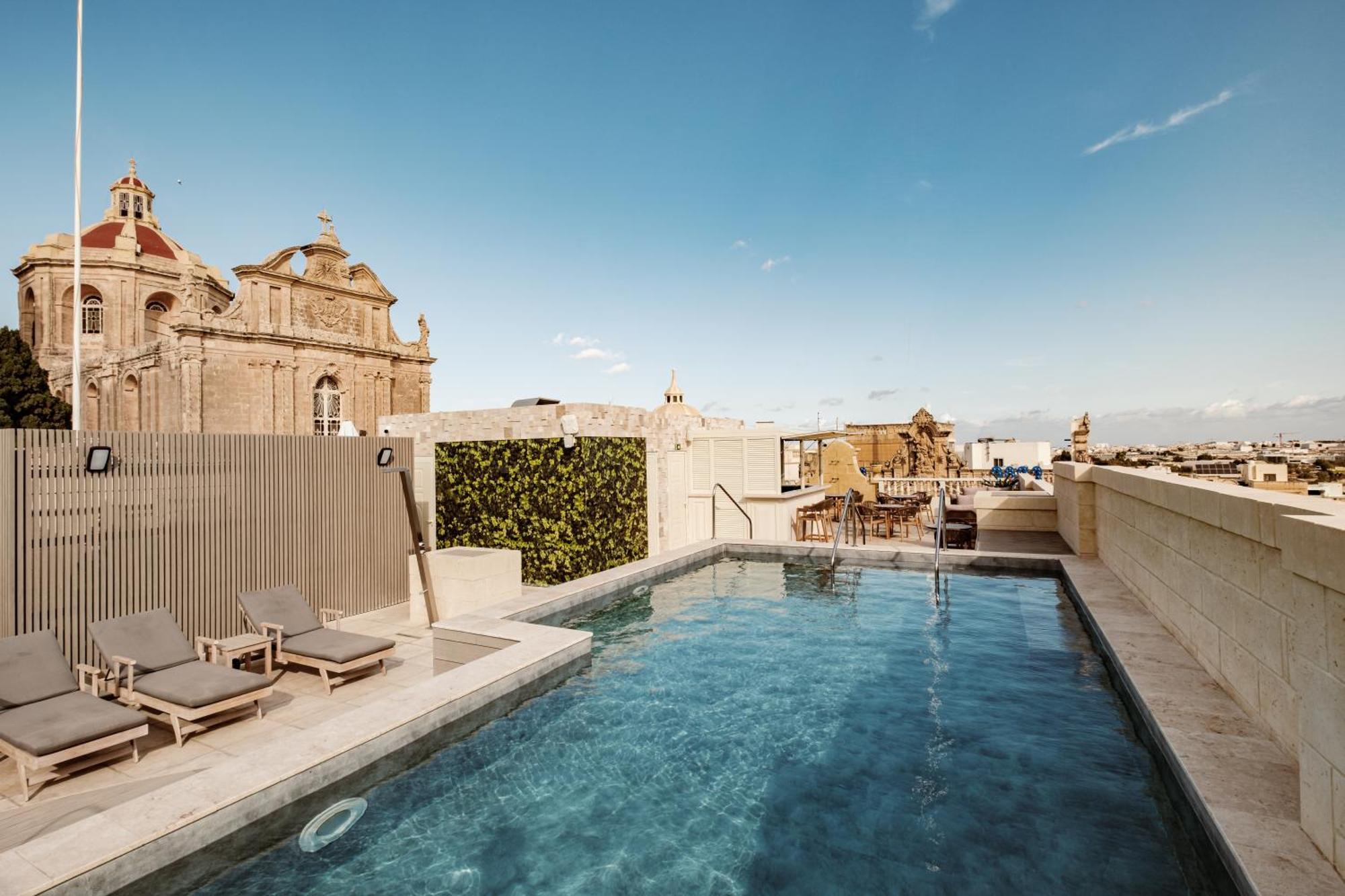 Palazzo Castagna Boutique Hotel *